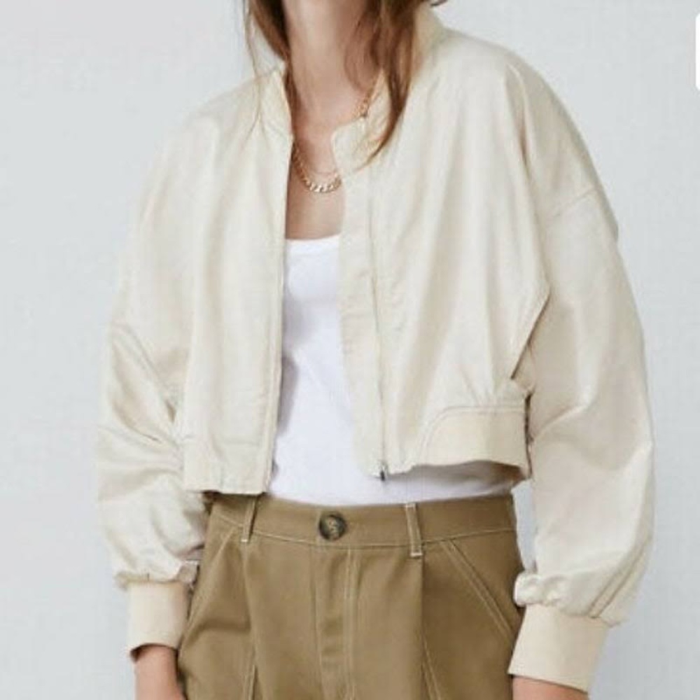 Zara new with tags nylon water resistant white cropped bomber jacket